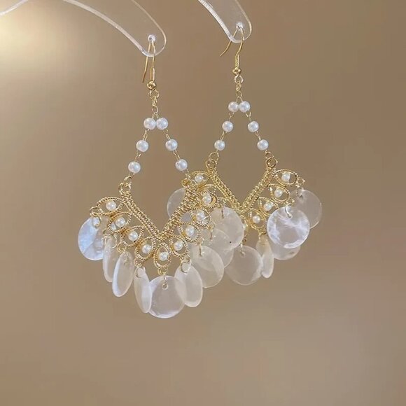2/$24 Gold & Pearl Drop Earrings With Shell Disc Accents Lightweight - Picture 8 of 10